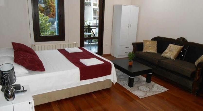 Mavilla Otel 2*