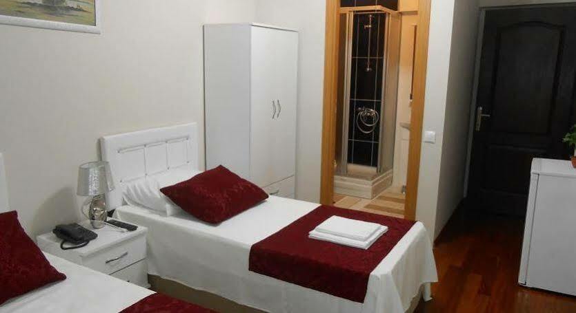 Hotel Mavilla Istanboel